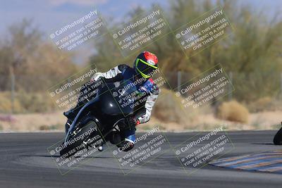 media/Feb-04-2023-SoCal Trackdays (Sat) [[8a776bf2c3]]/Turn 2 (1140am)/